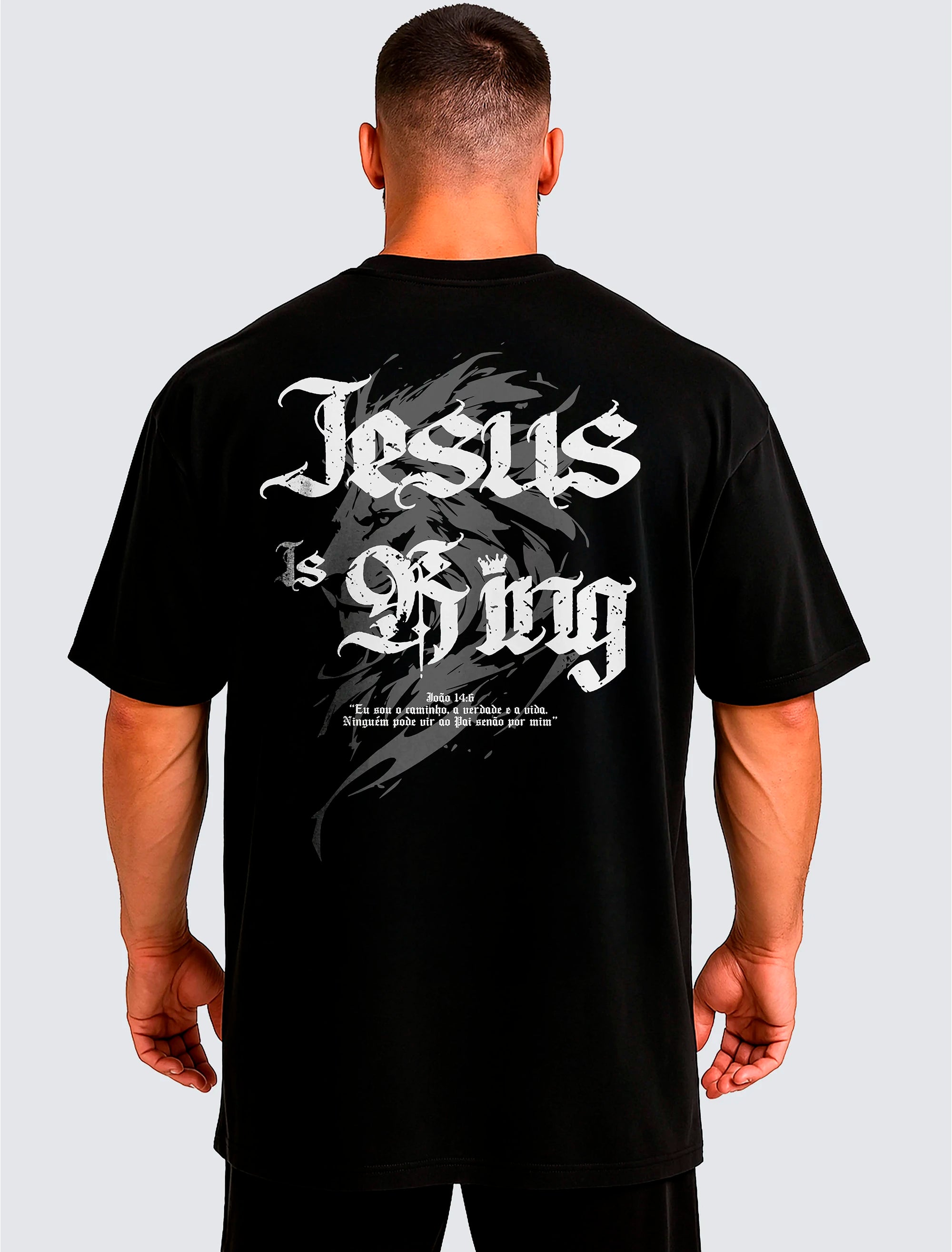Camiseta Oversized Jesus Is King